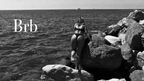 Lily online show from 11, 12, 2024