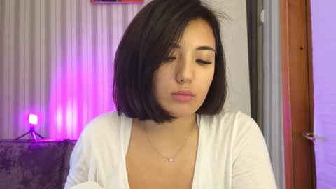 Lily online show from 8, 10, 2025