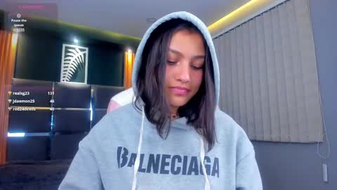 Lily online show from 20, 2, 2025