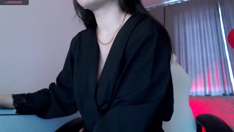 Snapshot of lily_litle chatting on 19, 2, 2026 Lily Litle online show from 19, 2, 2026