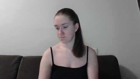 lily_love_x online show from 19, 1, 2025