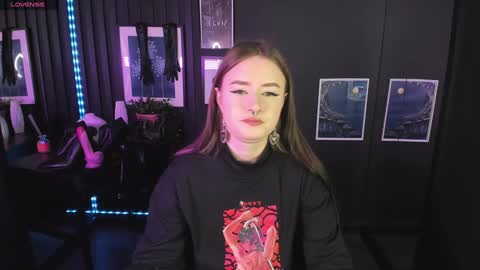 Snapshot of lily_moonlight chatting on 14, 1, 2025 Lily online show from 14, 1, 2025