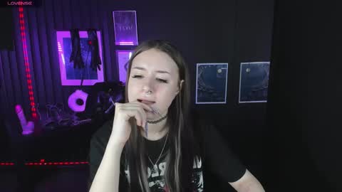 Snapshot of lily_moonlight chatting on 13, 2, 2025 Lily online show from 13, 2, 2025