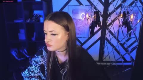 Snapshot of lily_moonlight chatting on 18, 2, 2025 Lily online show from 18, 2, 2025