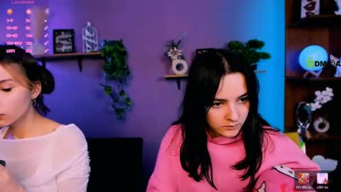 Lily online show from 6, 4, 2026