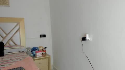 Snapshot of lily_noir_ chatting on 8, 4, 2026 lily_noir_ online show from 8, 4, 2026