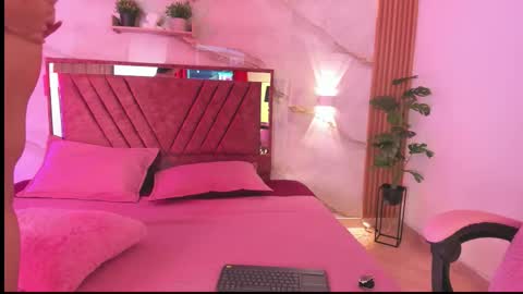 lily  online show from 15, 2, 2026