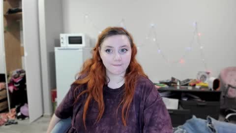 Snapshot of lily_shamy chatting on 18, 12, 2024 Alice online show from 18, 12, 2024