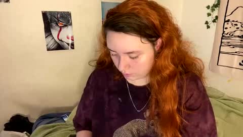 Snapshot of lily_shamy chatting on 22, 12, 2024 Alice online show from 22, 12, 2024