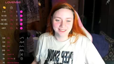 Snapshot of lily_shamy chatting on 27, 4, 2026 Alice online show from 27, 4, 2026