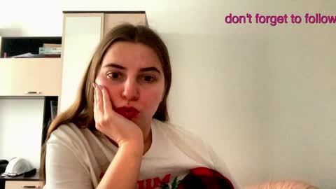 Lily online show from 19, 12, 2024