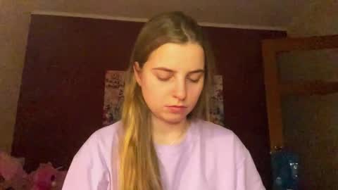 Lily online show from 10, 2, 2026