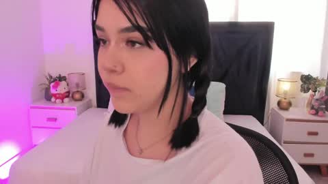 LilyWoodz online show from 15, 5, 2026