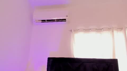 Snapshot of lily_woodz chatting on 1, 7, 2026 LilyWoodz online show from 1, 7, 2026