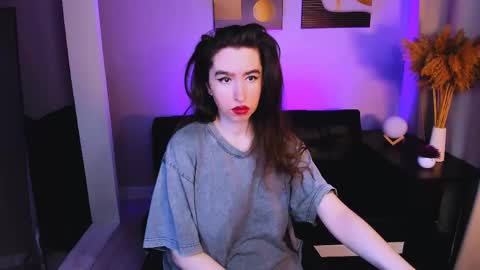 LILY online show from 31, 5, 2026