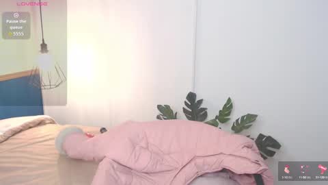 CALL ME   L I L Y   online show from 15, 9, 2025