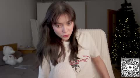Lily   online show from 11, 12, 2024