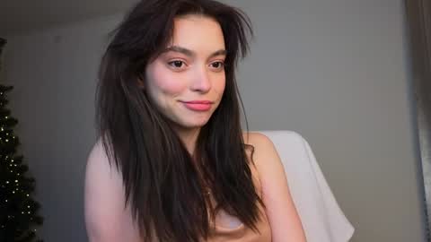 Lily   online show from 16, 1, 2025