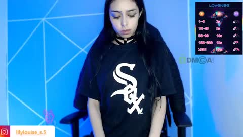 Liliana louise online show from 3, 5, 2026