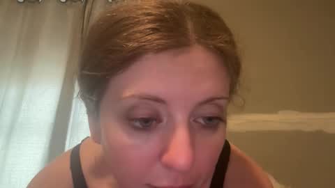 LilyMae online show from 10, 6, 2026
