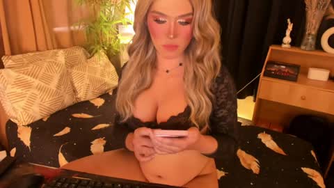IM YOUR TRUE GODESS Lilymonstercock online show from 29, 5, 2026