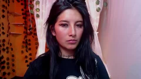 lilymoon_018 online show from 29, 4, 2026