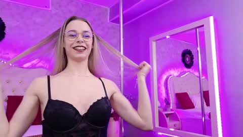      online show from 29, 4, 2026