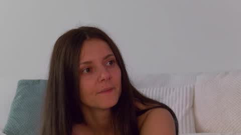 Lily online show from 13, 9, 2025