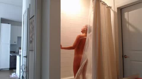 Lily Monroe online show from 9, 9, 2025