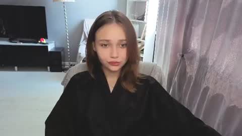 Snapshot of lina_and_lion chatting on 27, 6, 2026 Scarlet online show from 27, 6, 2026