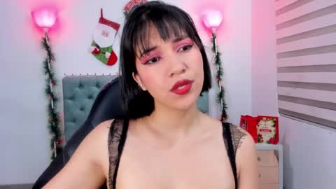  Lina Bedoya  online show from 23, 12, 2024