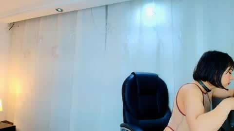  Lina Bedoya  online show from 12, 5, 2026