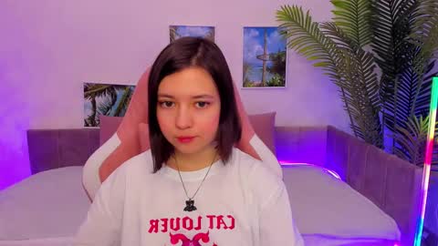 Lina online show from 19, 2, 2025