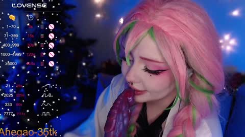 Hey im Lina Ur cosplay waifu  online show from 18, 12, 2024