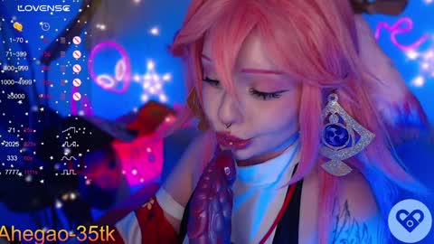 Hey im Lina Ur cosplay waifu  online show from 8, 2, 2025