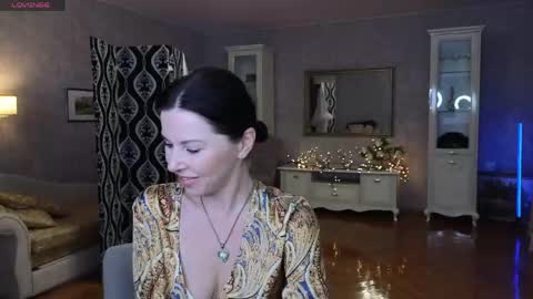 lina_flore online show from 5, 5, 2026