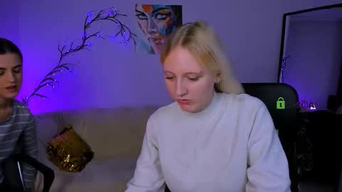 Snapshot of lina_fox12 chatting on 2, 10, 2025 lina_fox12 online show from 2, 10, 2025