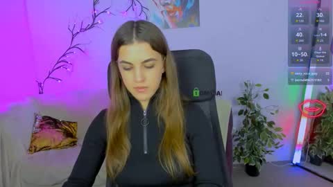 Snapshot of lina_fox12 chatting on 7, 10, 2025 lina_fox12 online show from 7, 10, 2025