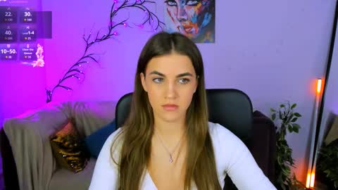 Snapshot of lina_fox12 chatting on 16, 10, 2025 lina_fox12 online show from 16, 10, 2025