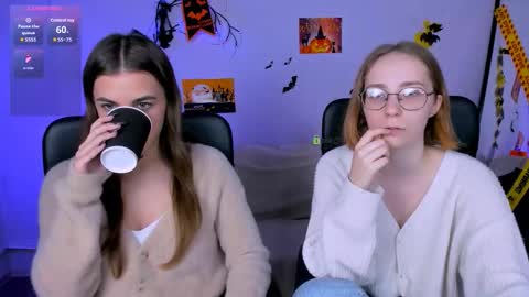 Snapshot of lina_fox12 chatting on 24, 10, 2025 lina_fox12 online show from 24, 10, 2025