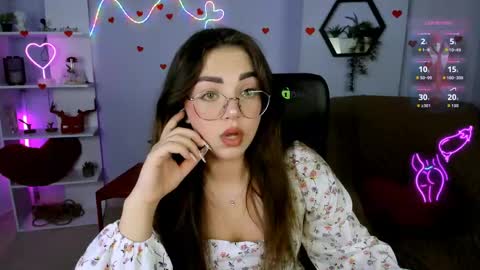 lina_fox12 online show from 5, 5, 2026
