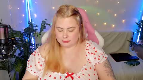 lina_linx online show from 16, 1, 2025