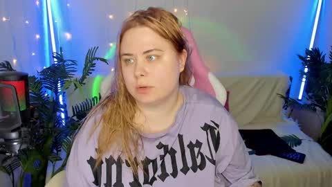 lina_linx online show from 24, 1, 2025