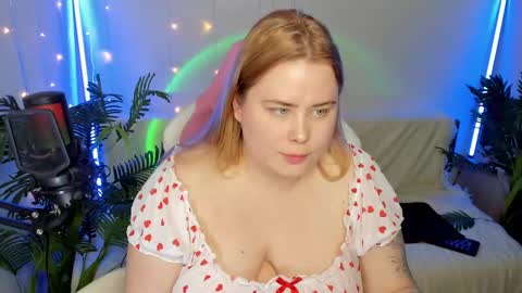 lina_linx online show from 25, 1, 2025