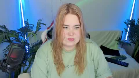 lina_linx online show from 1, 2, 2025