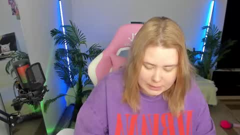 lina_linx online show from 19, 2, 2025