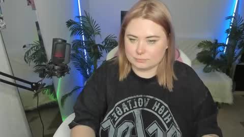 lina_linx online show from 2, 3, 2025