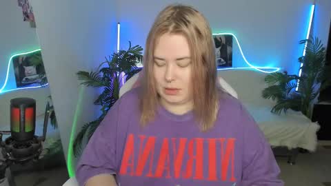 lina_linx online show from 8, 3, 2025