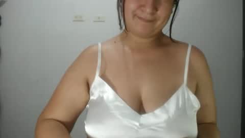 Snapshot of lina_playful chatting on 11, 2, 2026 iiisabella online show from 11, 2, 2026