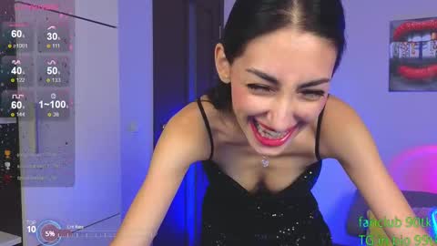 Lina Robbins  online show from 9, 3, 2025